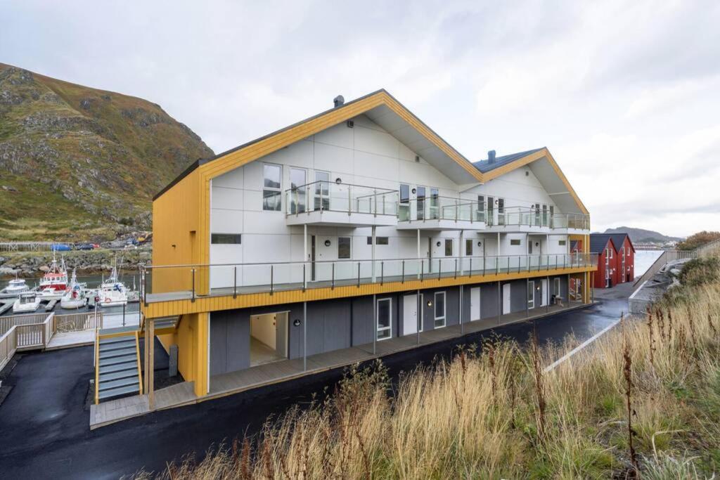 Apartmán Gjermundsoya Brygge Ballstad Exteriér fotografie