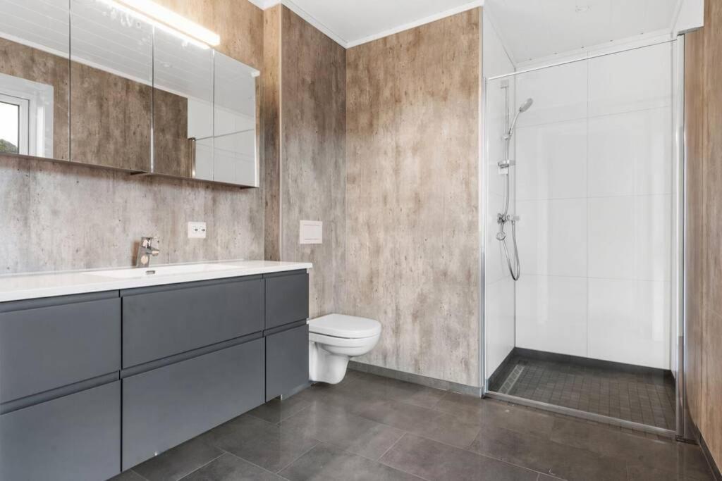Apartmán Gjermundsoya Brygge Ballstad Exteriér fotografie